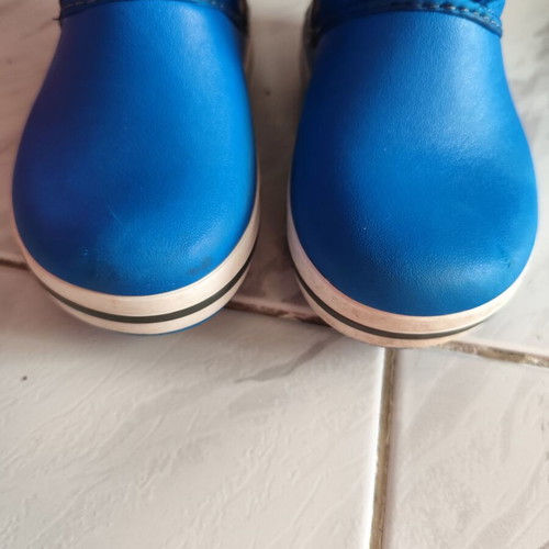 Crocs kids boots like new, blue, size 27-28