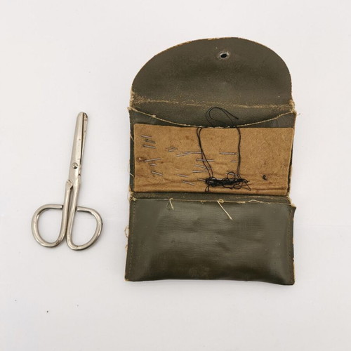 Sewing pouch used, leather from 1900 era