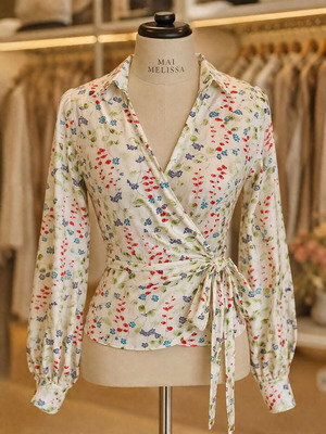 Mai Melissa Floral Wrap Shirt like new with floral pattern