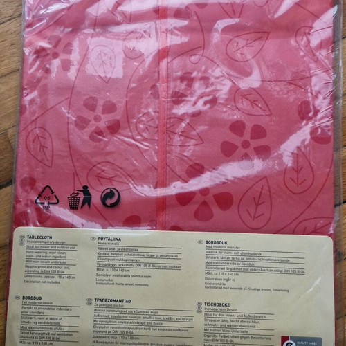 Tablecloth 110x140 cm new in packaging