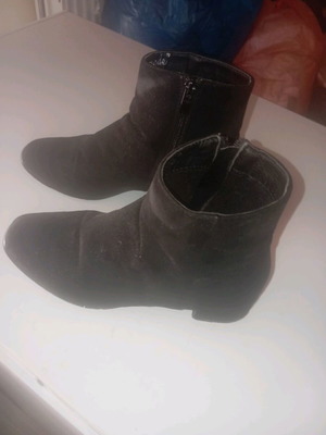 Boots No38 suede like new, black