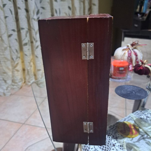 Chivas Regal wooden box like new