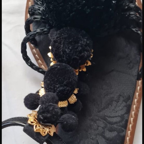 Dolce Gabbana sandals like new, size 38.5-39, black