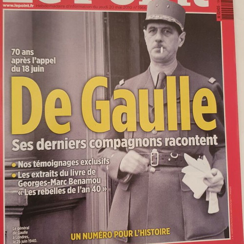 Le Point magazines used, pack of 3 issues
