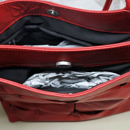 Thiros leather shoulder bag new collectible