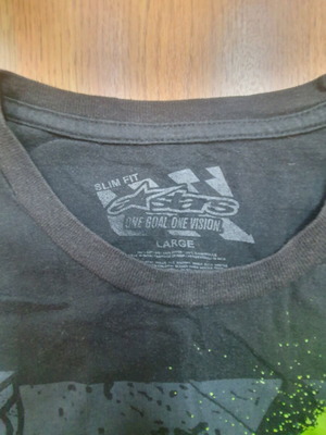 Alpinestars T Shirt large used