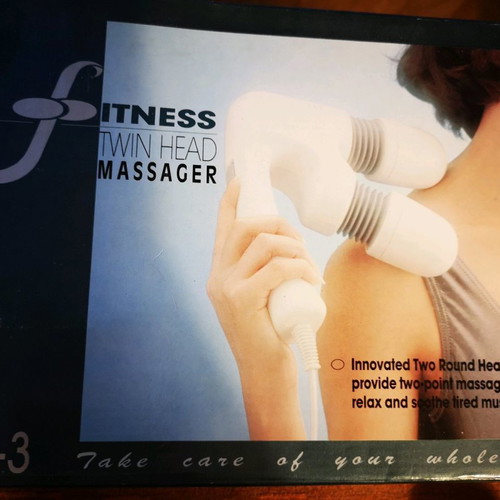 Massage device with two heads and two speeds new