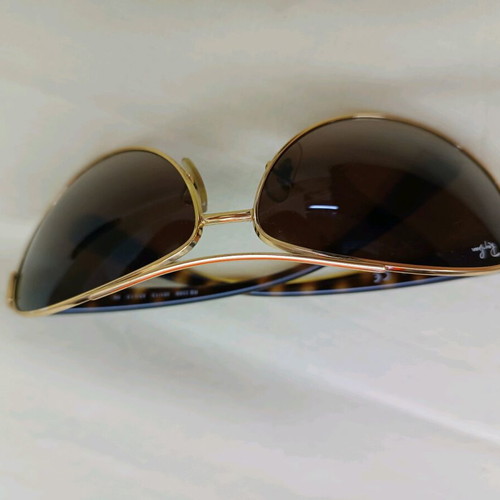 Ray Ban RB3386 sunglasses like new, unisex, brown gold