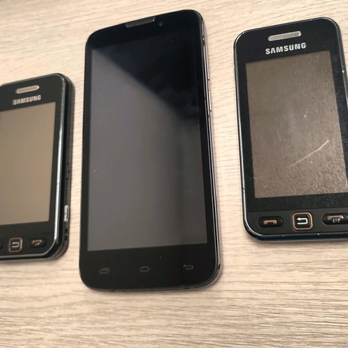 Samsung Star GT-S5233T and Prestigio MultiPhone 5517 DUO used old mobile phones