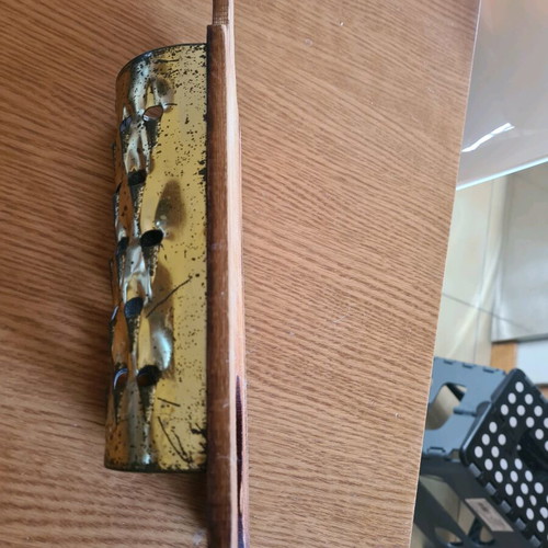 Pitsos grater used with wooden base