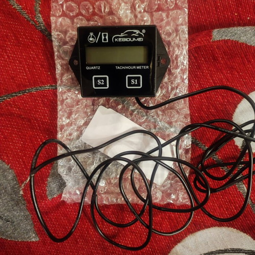 Kebidumei digital tach/hour meter for engines
