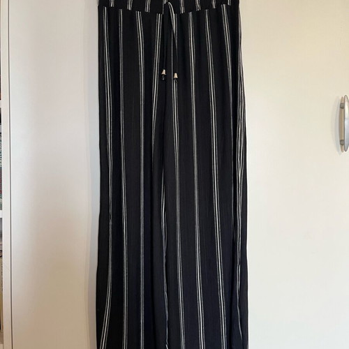 Striped summer palazzo pants S/M like new, black