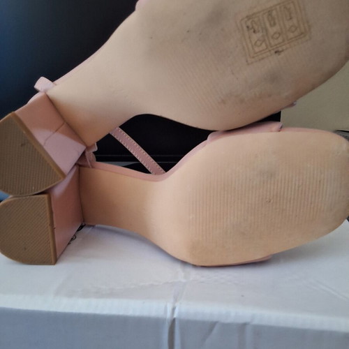 Mohito pink sandals with 9 cm heels like new, size 38