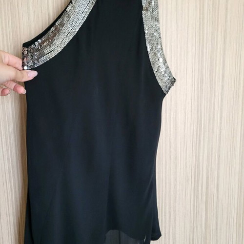 Sleeveless women's blouse like new with sequins, black, georgette
