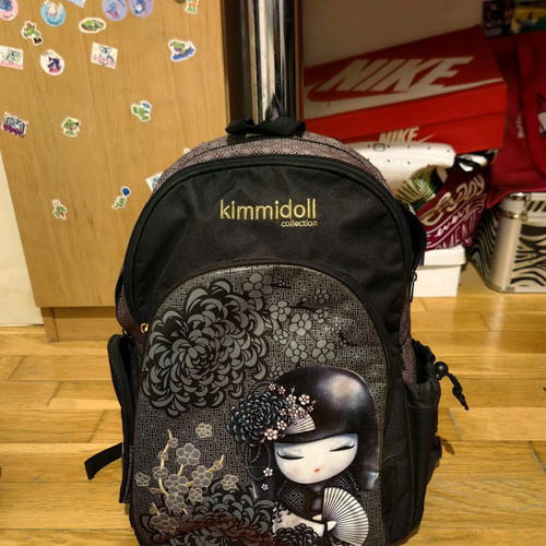 Kimmidol backpack used with 3 external pockets and zipper