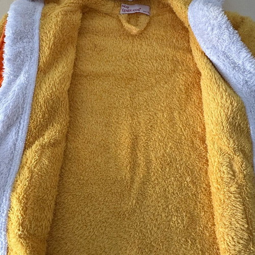 Yellow rabbit bathrobe like new, cotton, size 3-4 years