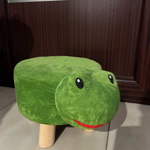 Frog Kids Stool like new with wooden legs