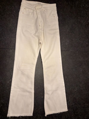 Stradivarius jeans white like new, size 36