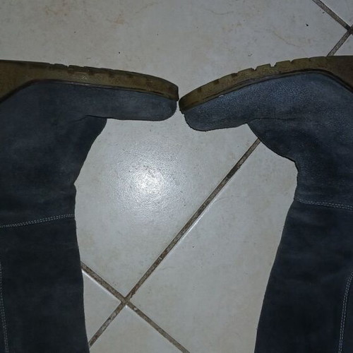 Castor boots used with ester lining and fur