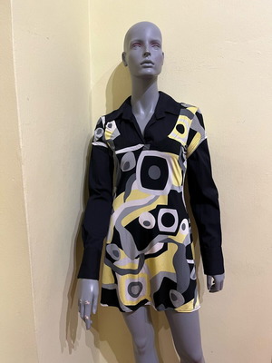 Grama mini colorful dress L like new with collar and shirt sleeves