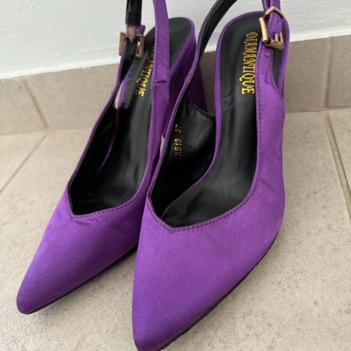 Women's purple sandals size 37 new with thick heel