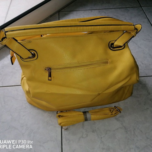 Women's handbag like new, yellow