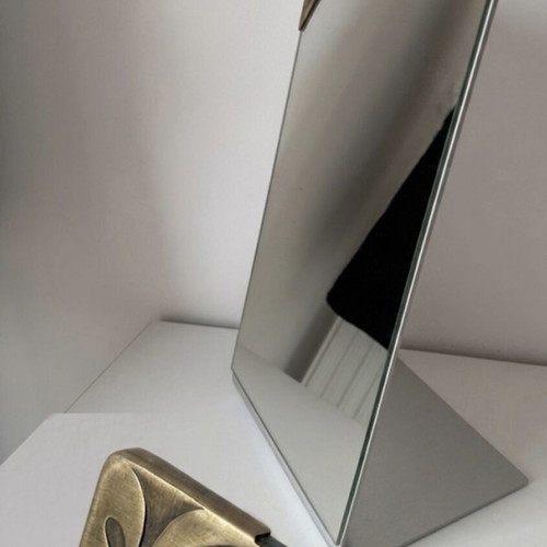 Table mirror used with small chip on top left corner