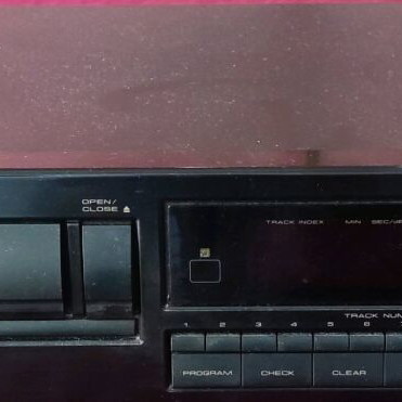 Pioneer Compact Disc Player PD-201 used