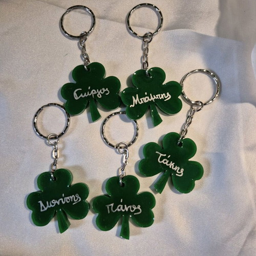 Panathinaikos clover keychain made to order, handmade
