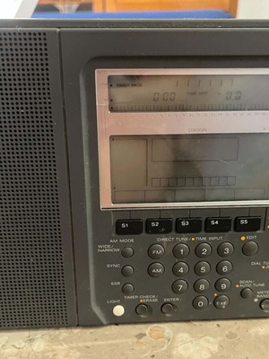 Sony portable radio, fully functional