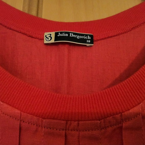 Julia Bergovich women's dress size 38 like new, red