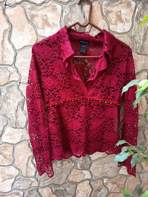 Evening blouse like new, burgundy lace with side zipper