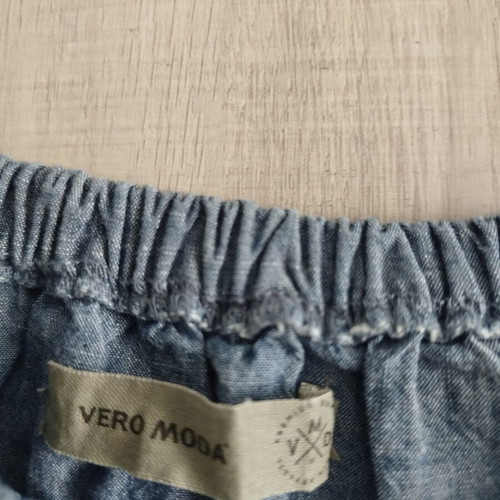 Vero Moda jumpsuit size large with off-shoulder 3/4 sleeves, like new, blue