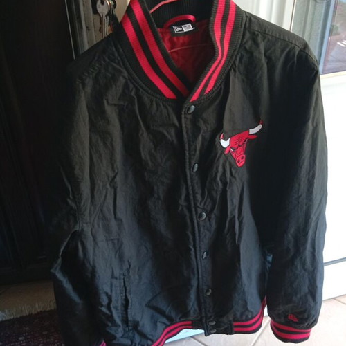 Chicago Bulls jacket new, size L