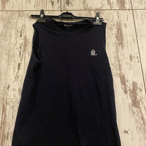 Admiral sleeveless tank top size S like new, black