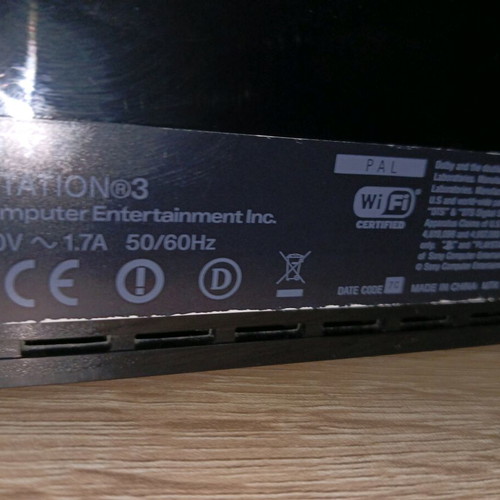 Sony PlayStation 3 Fat console like new, drive issue