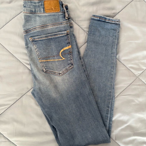 American Eagle jeans size 2 Regular like new, blue, skinny