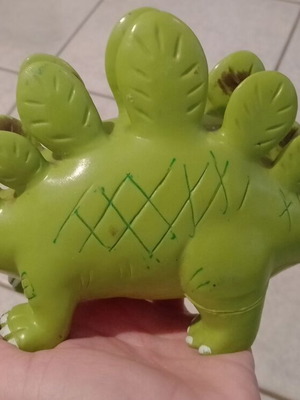 Dinosaur figures pack of 5, plastic and rubber