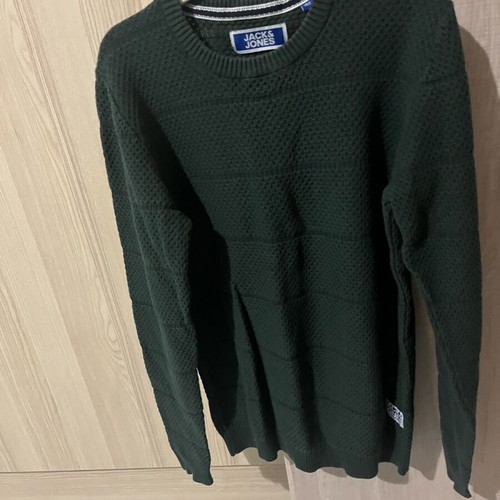 Jack & Jones boy's shirt 9-10 years like new, cypress color