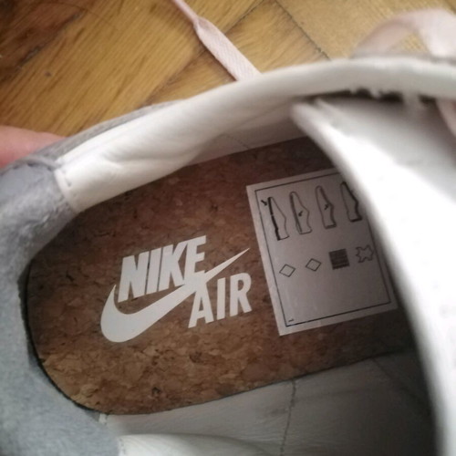 Nike Air leather women's shoes size 40.5 like new, white with pink-gray details