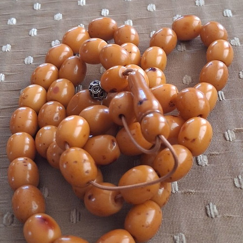 Komboloi worry beads genuine old Persian mastic sudurus, handmade, 55 beads