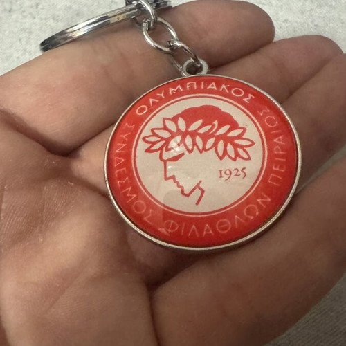 Olympiacos Keychain like new, authentic