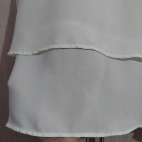 White Zara Basic blouse used, sleeveless with black beads, size L