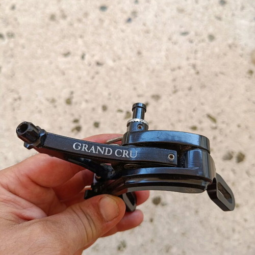 Grand Cru brake caliper like new