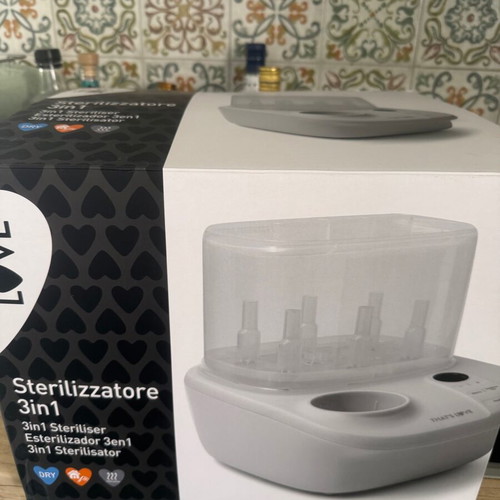 That’s Love sterilizer 3 in 1 used, with warming function