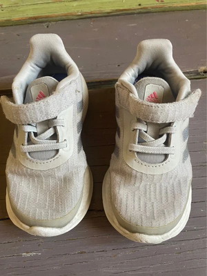 Adidas αθλητικά παπούτσια μέγεθος 25 1/2 μεταχειρισμένα, γκρι και ροζ