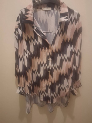 Shirt XL like new, black and beige