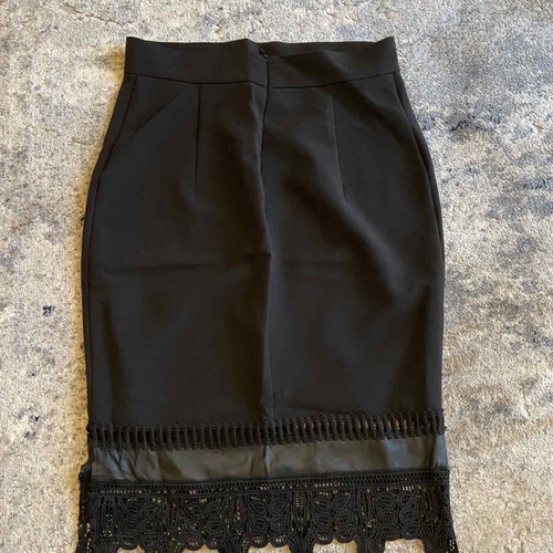 Black midi skirt with lace hem like new