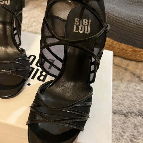 Bibi Lou black sandals new, size 37