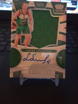Panini Euroleague Crown Royale 2023-24 Silhouettes Lukas Lekavicius Patch Auto /99
